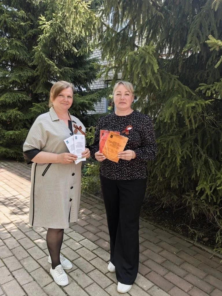 Рассказывает об НКО округа